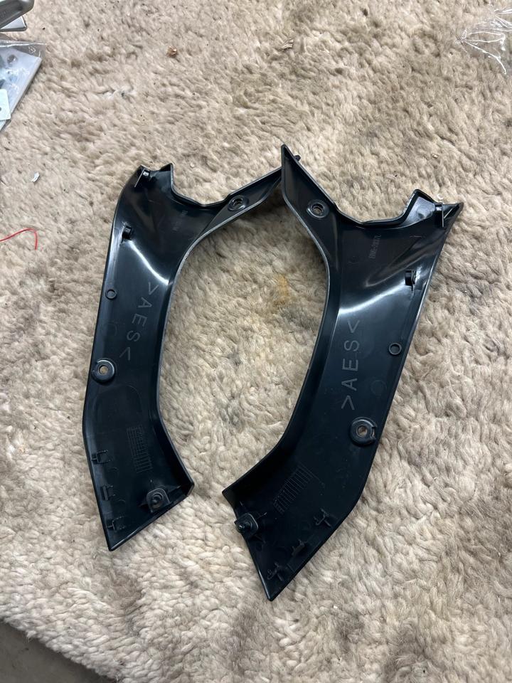 Yamaha r6 RJ27 bn6-2837L bn6-2837m innen Verkleidung