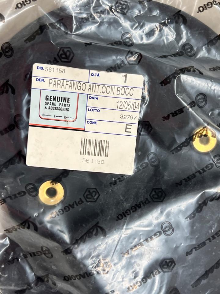 Piaggio nrg 50 Verkleidung 561158