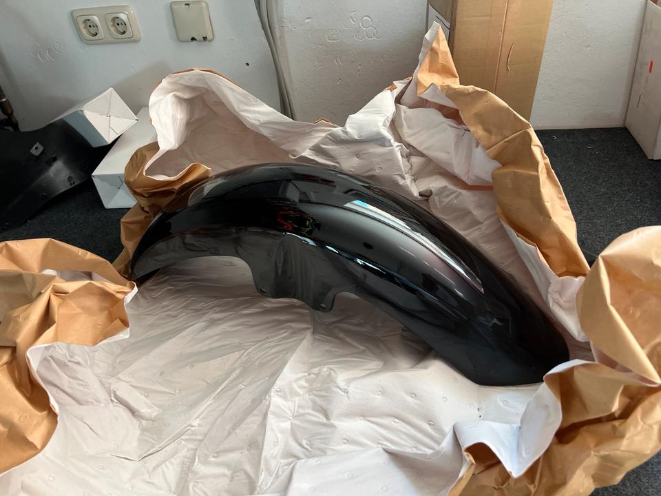 Yamaha xvs 1300 kotflügel vorne neu 3D8-21510-00-P0