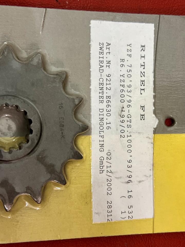Yamaha R6 yzf 750 gts 1000 ritzel neu 15€