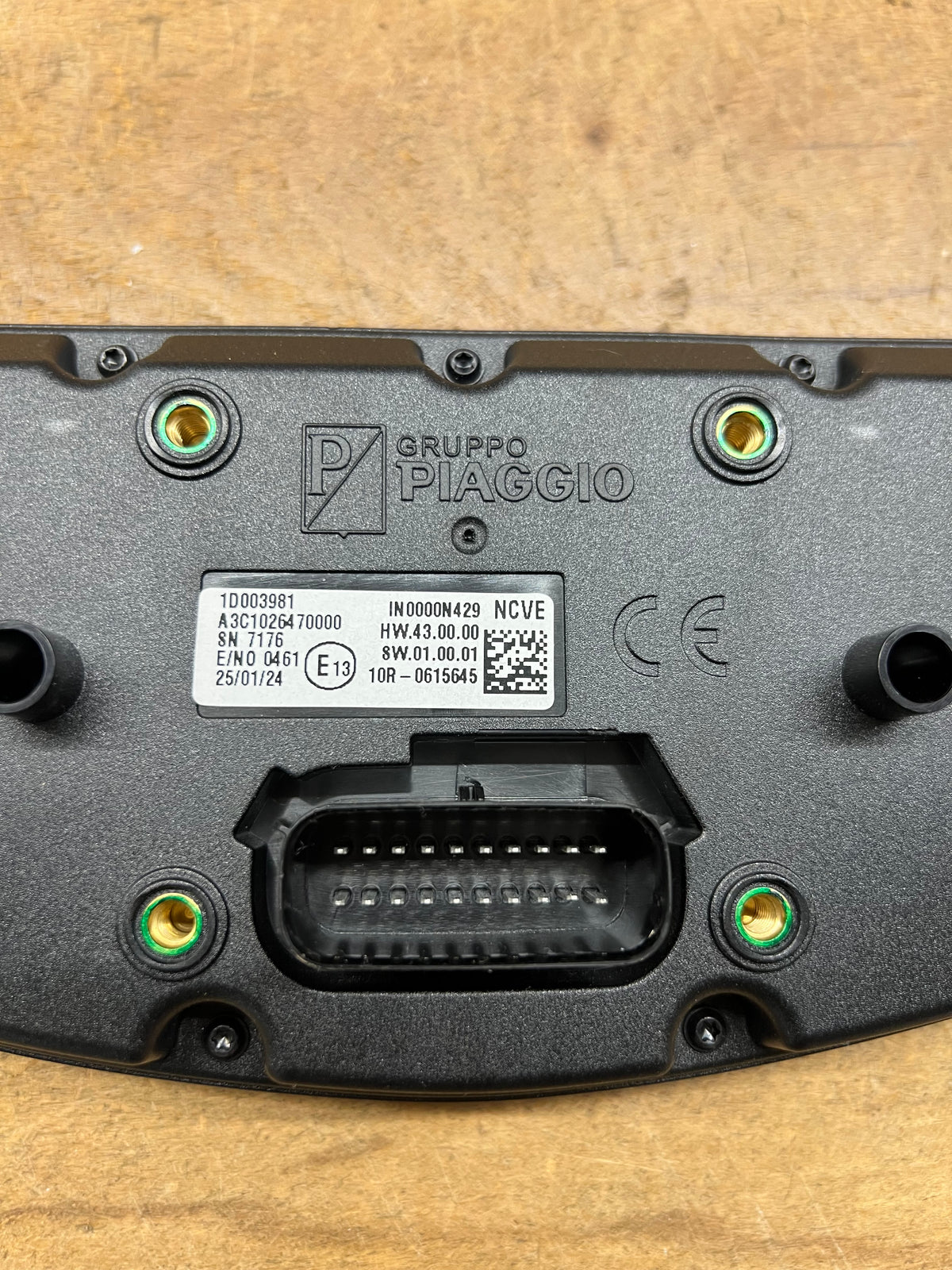 SXR50 Tacho 1D003981 neuwertig 742 km