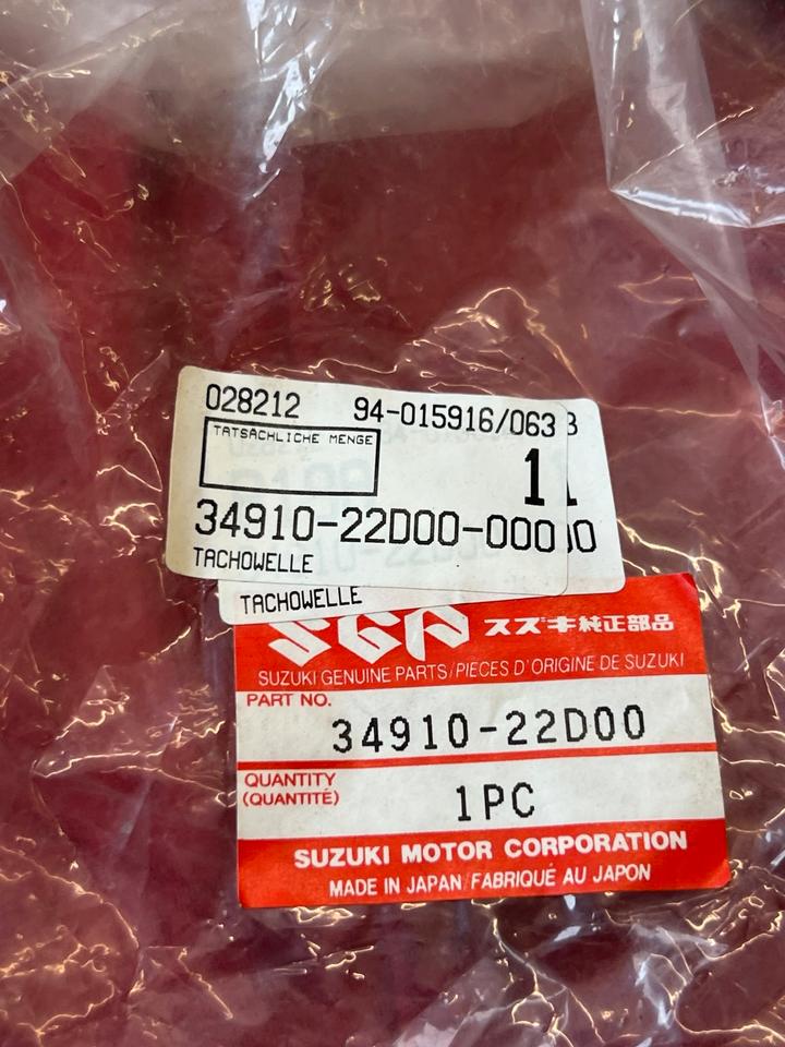 Suzuki RGV 250 tachowelle neu 34910-22D00-000