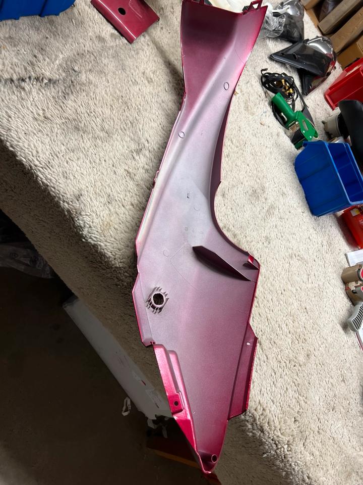 Peugeot Elyseo 125 1173807100 Verkleidung neu
