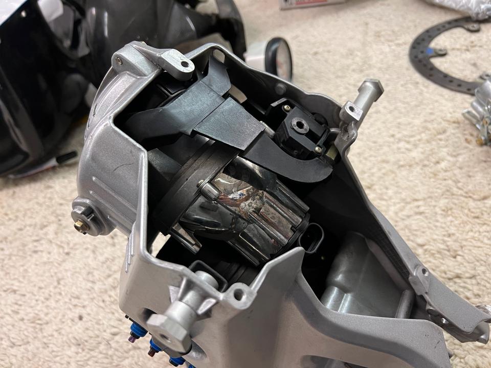 Ducati 749 999 Scheinwerfer komplett 250€