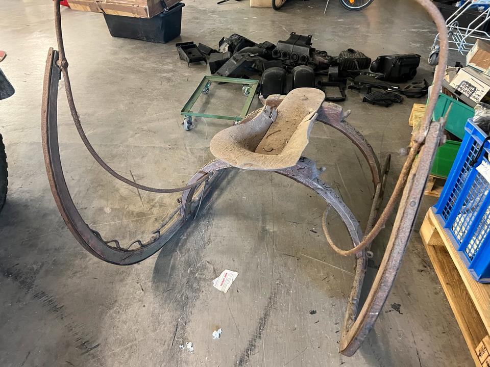 Holzschlitten alt antik 120€