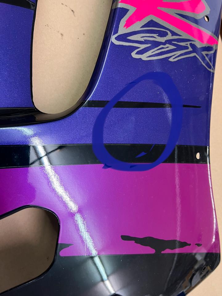 Suzuki gsxr 750 w Verkleidung rechts neu 94471-17E0R