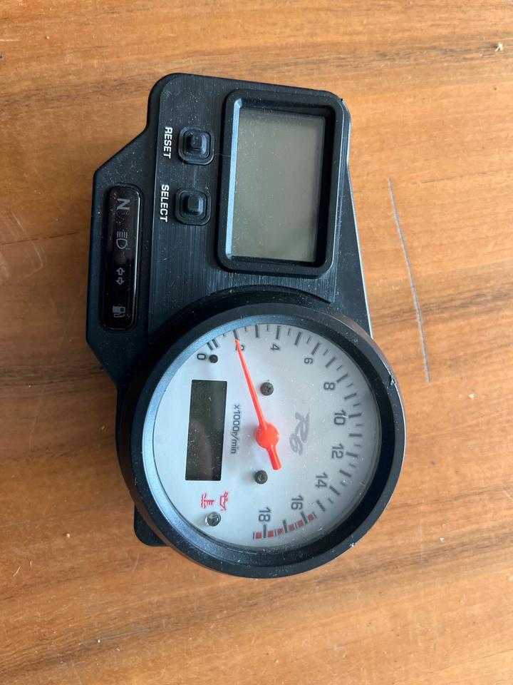 Tacho Dashboard Armatur Yamaha R6 Rj03 90€