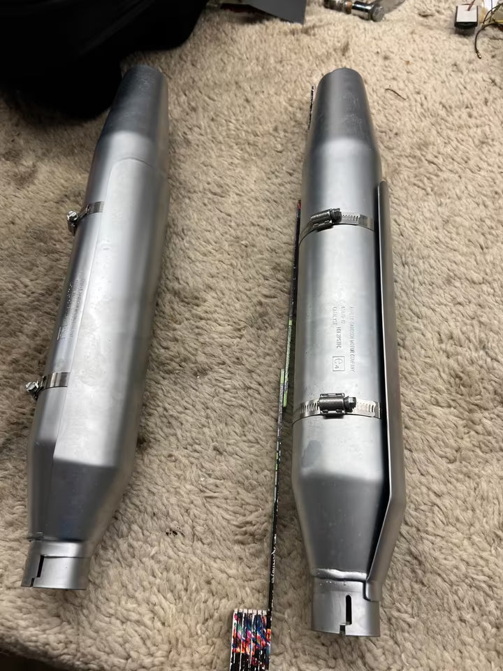 Harley Davidson Fat Boy exhaust (65870-10) – together