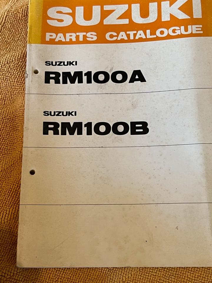 Suzuki RM 100 teileliste Ersatzteile Katalog