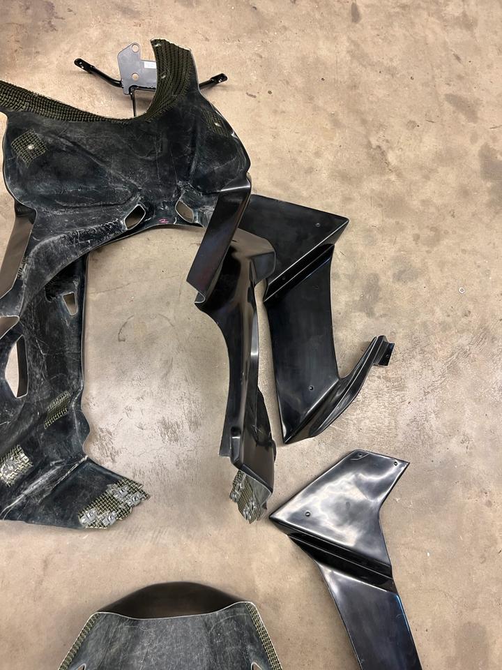 Aprilia RS 660 Racing Verkleidung mit Halter 660€