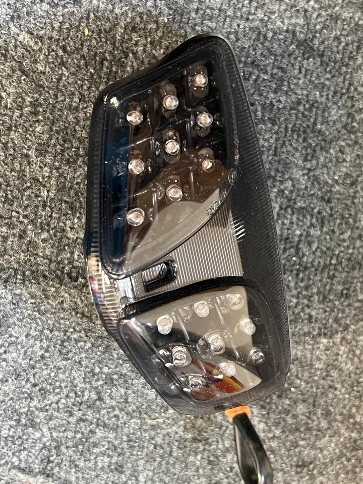 Suzuki gsxr 750 K7 Rücklicht neu led 42$