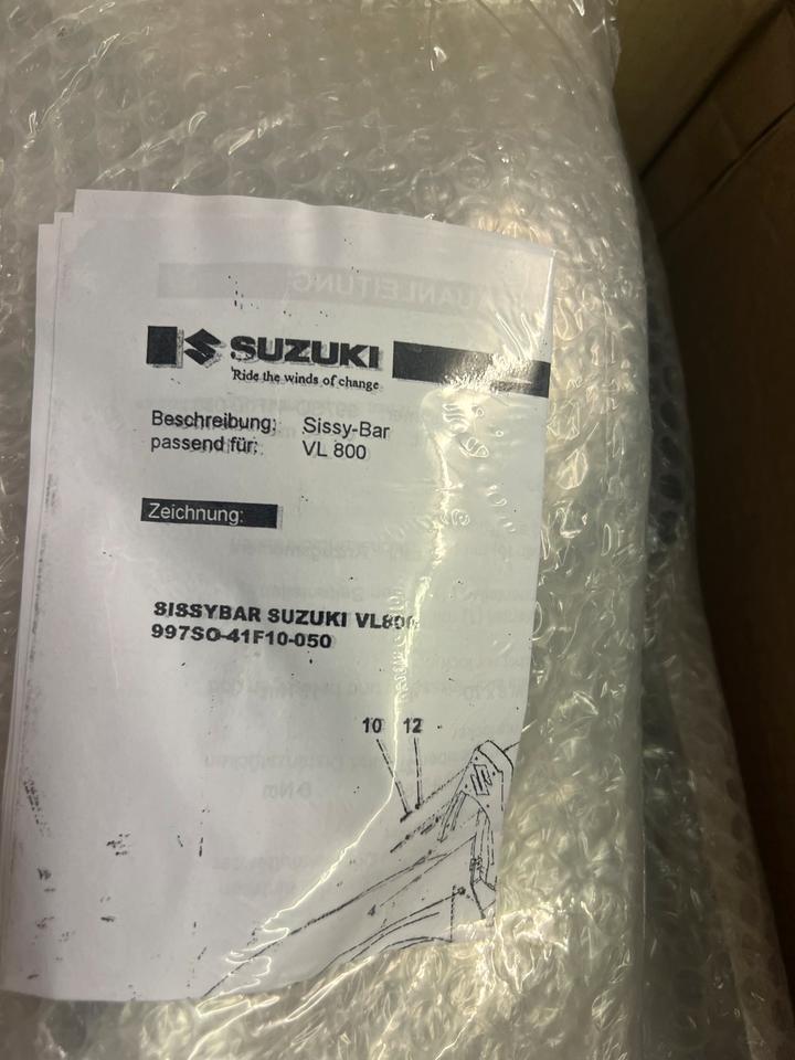 Suzuki VL 800 sissy bar 9970-41F10-050 neu 200€