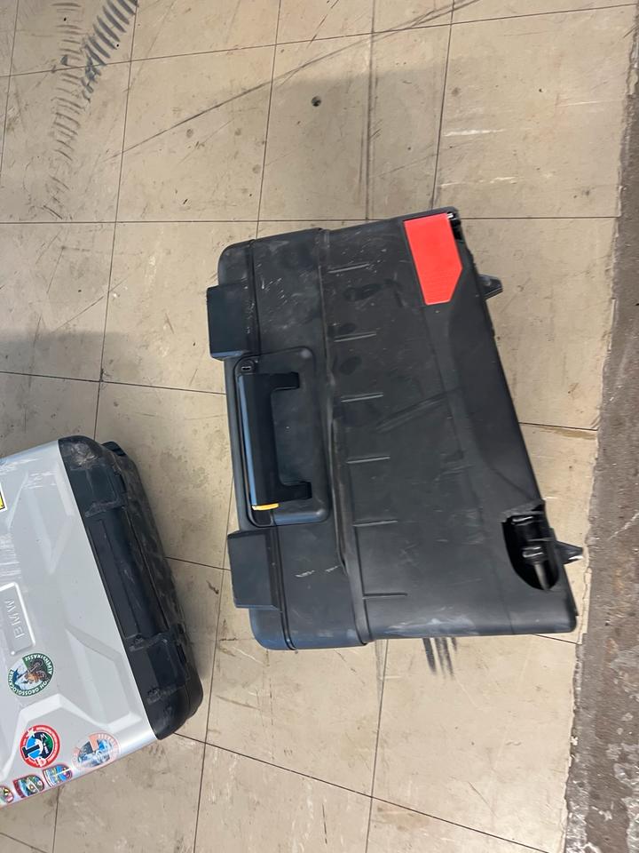 Bmw r 1200 gs Wasserboxer Koffer links rechts 100€
