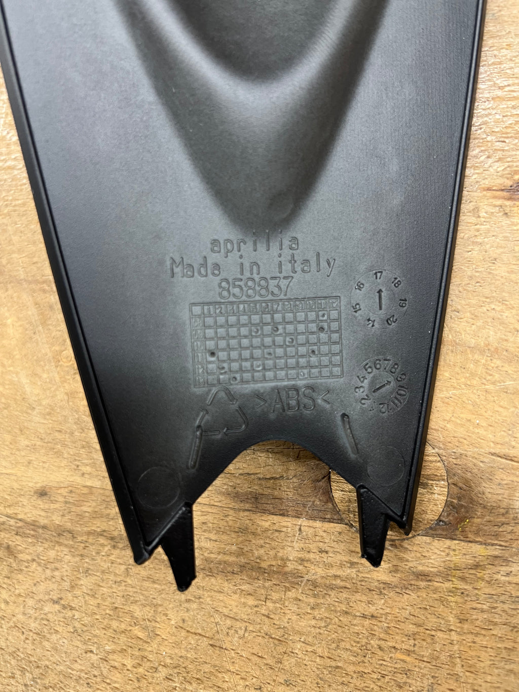 Aprilia RS125 GP Sozius Abdeckung 858 837 neu
