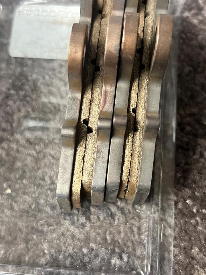 Aprilia RS 660 Brembo z04 Bremsbeläge gebraucht 50€