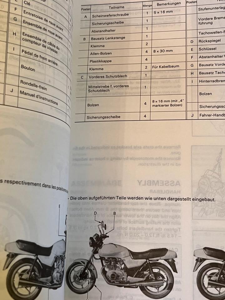 Suzuki GSX 250 Montage Anleitung Werkstatt Handbuch
