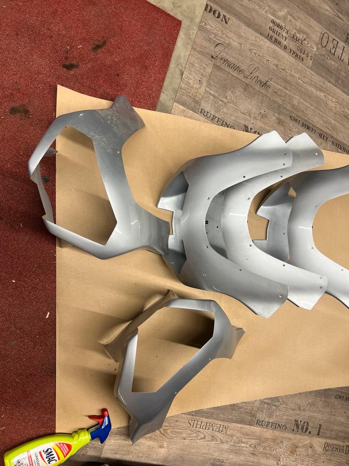 Aprilia tuono 1000 Scheinwerfer Verkleidung neu Dis 106539