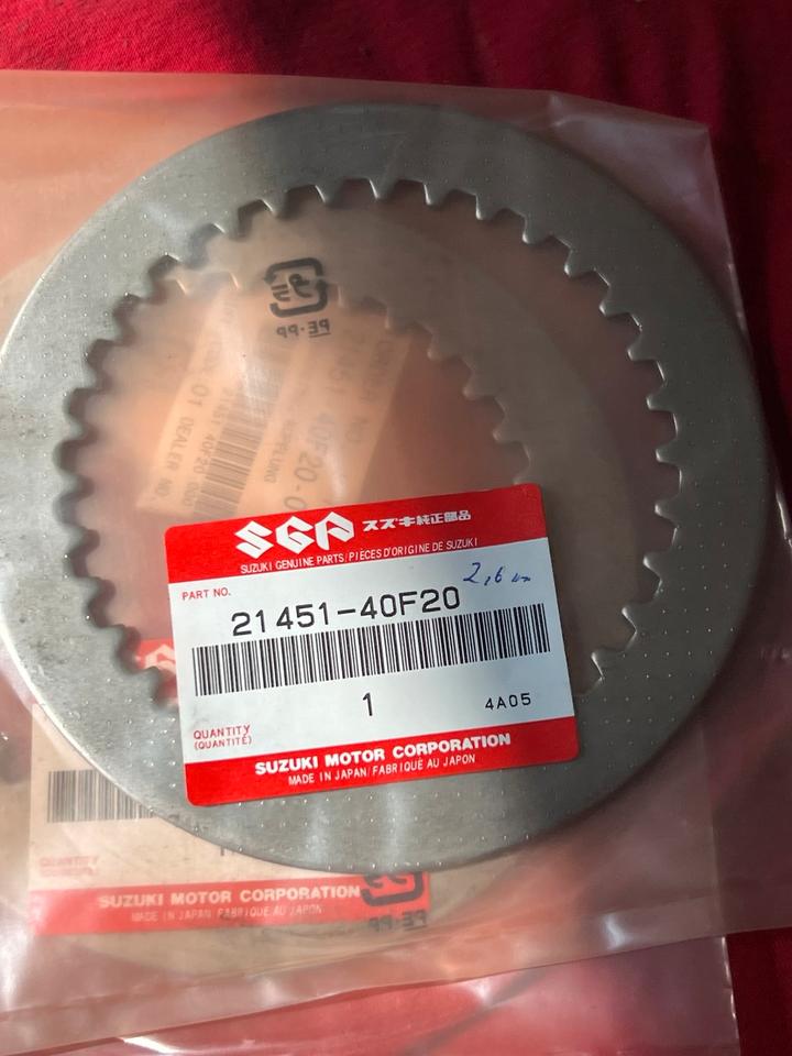 Suzuki GSXR 1000 K1 K2 Kupplung 21451-40F20-000 neu