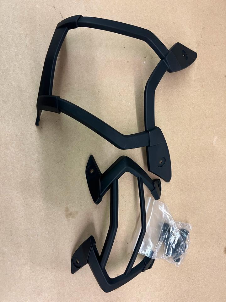 Peugeot Street Zone Speed Fight lampengitter 30€