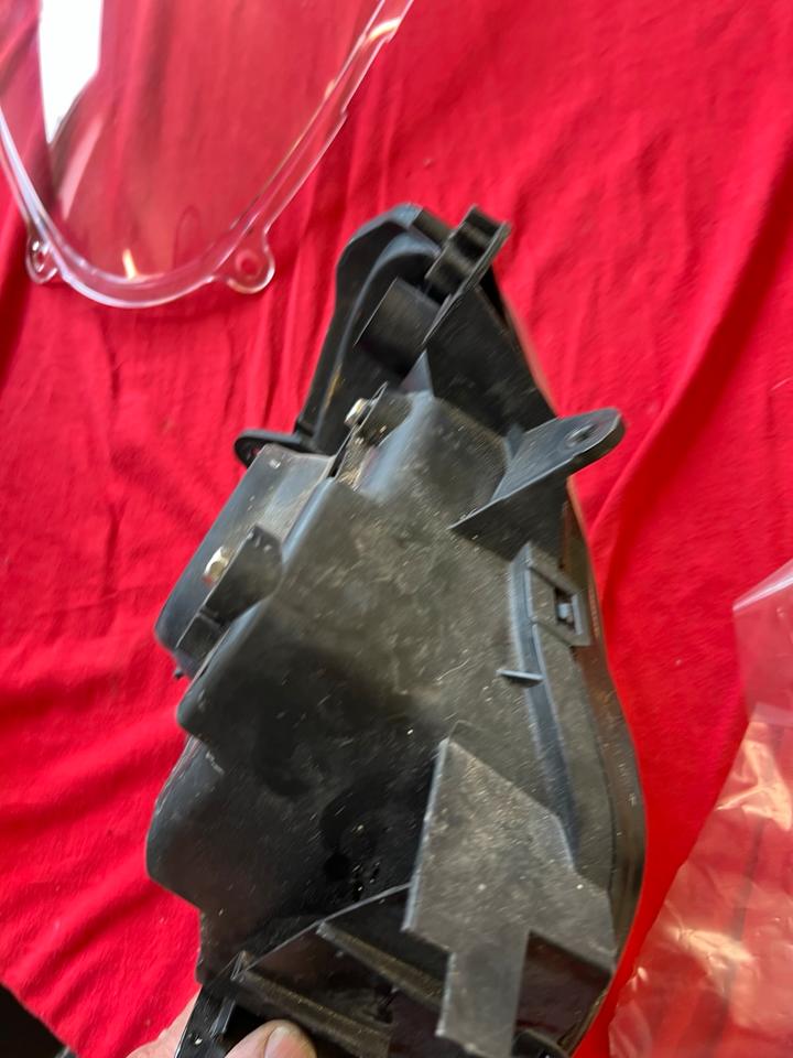 Suzuki AN 650 Burgmann Scheinwerfer links P3120L40€