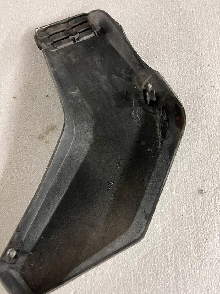 Suzuki katana 47211-34300 Verkleidung 80€