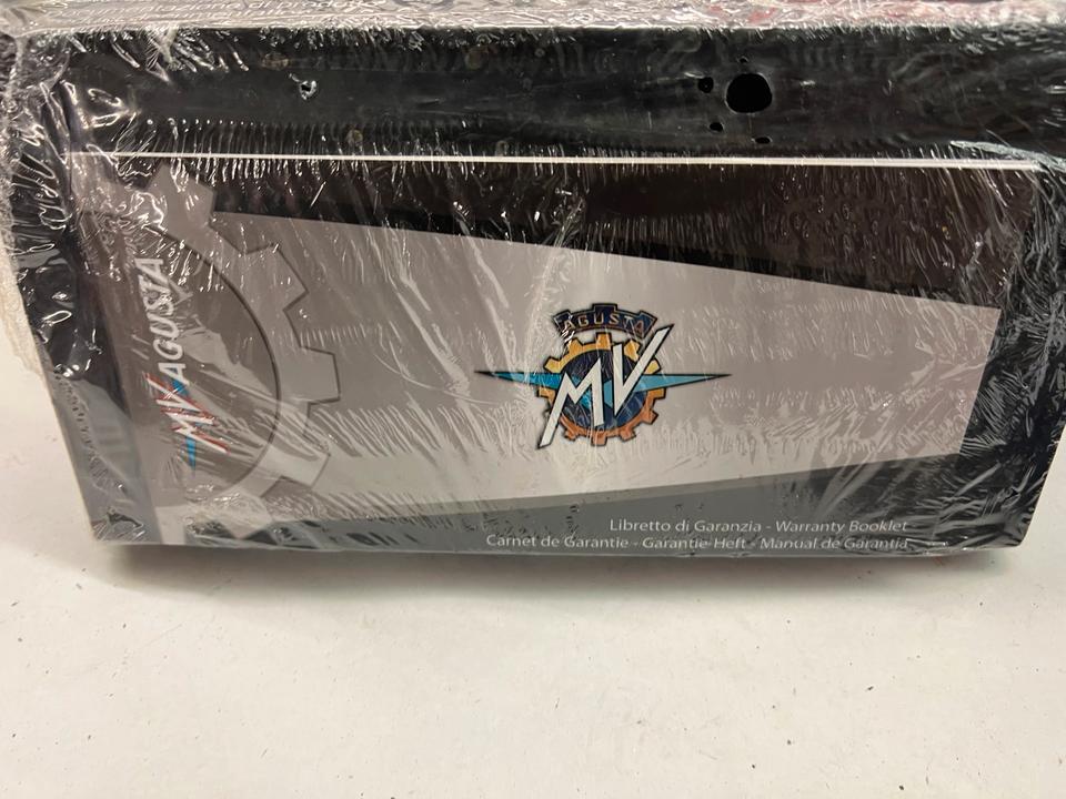 Mv agusta Tursimo veloce 800 Bedienungsanleitung 8000C0117