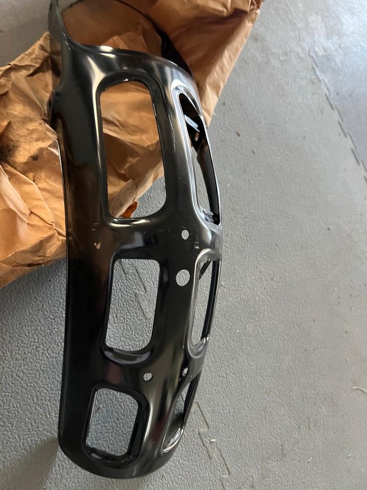 Suzuki DR 500 S innen kotflügl 63120-37401 neu 50€