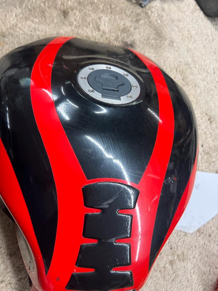 Suzuki TL 1000 S Tank 60€ Suzuki 44100-02F0X-28V