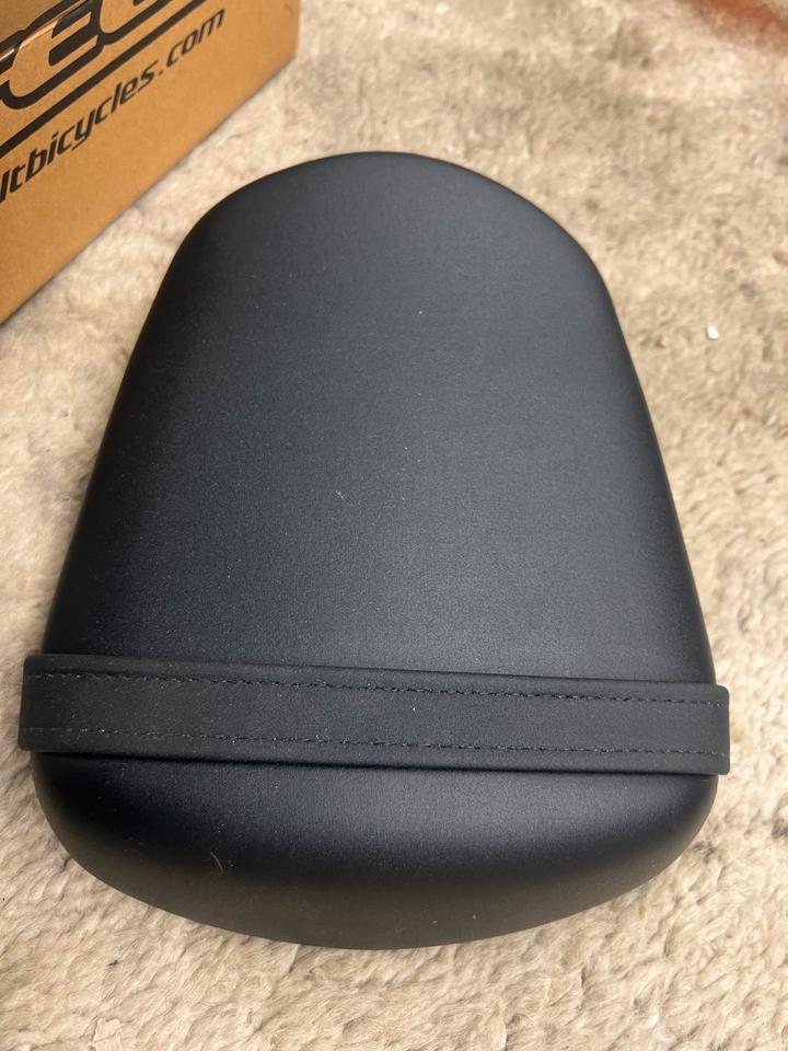 Suzuki gsxr 600 750 2010 Sozius Sitz neu 50€