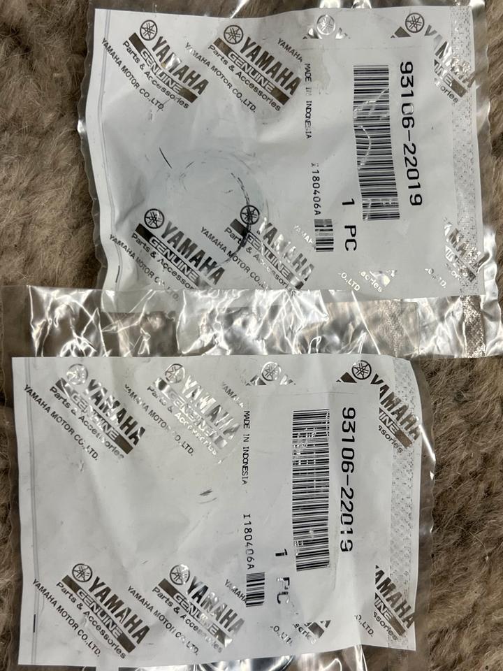 Yamaha DT 125 TDR 250 simmerring 93106-22019