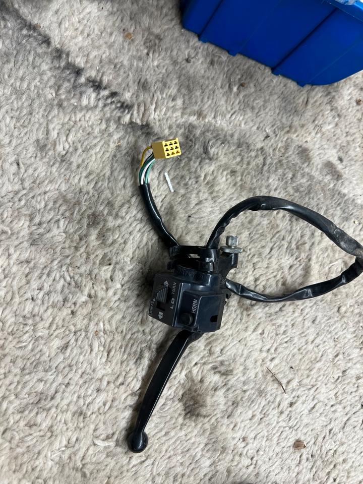 Suzuki GN 125 lenkerschalter links Kupplungshebel 40€