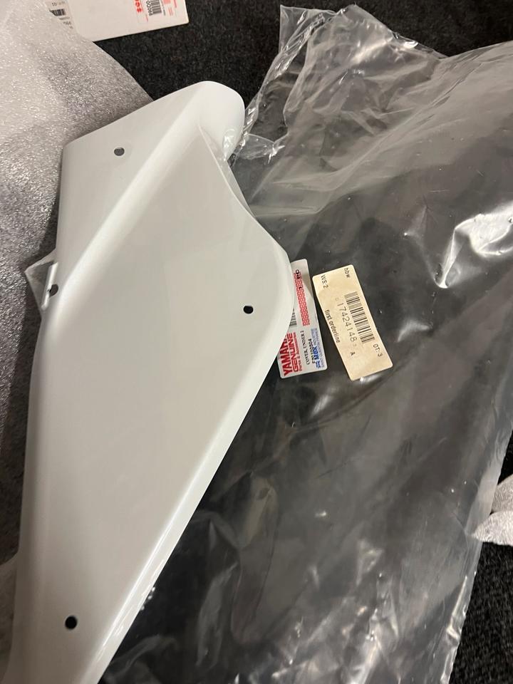 Yamaha yzf. 125 Verkleidung 5D7-8395-30-P0 neu