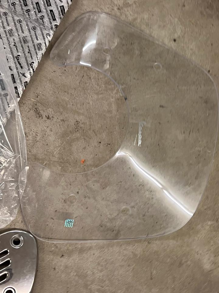 Vespa Primavera 50 Verkleidung kotflügl