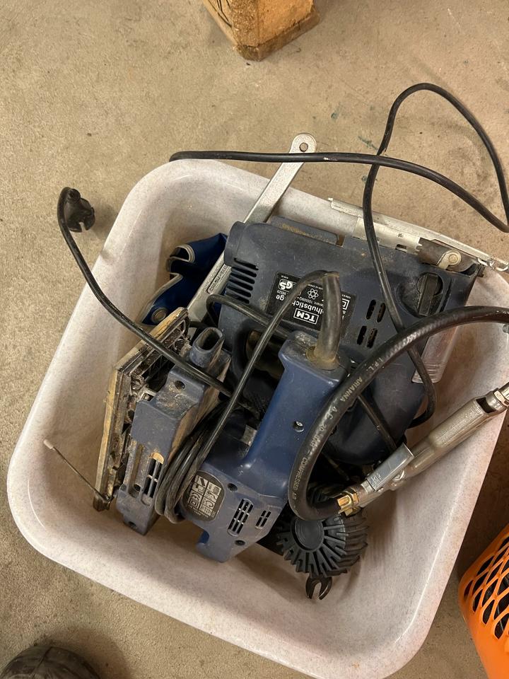 Werkzeug Auto Lackierer alles 100€