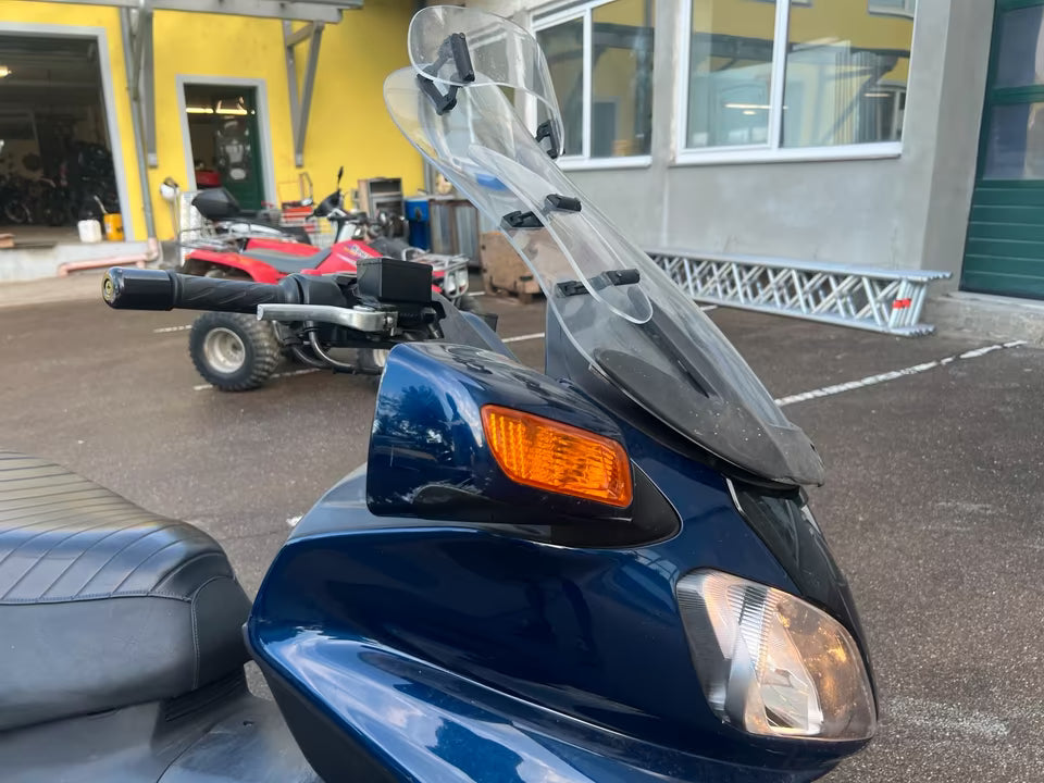 Suzuki Burgman AN 650