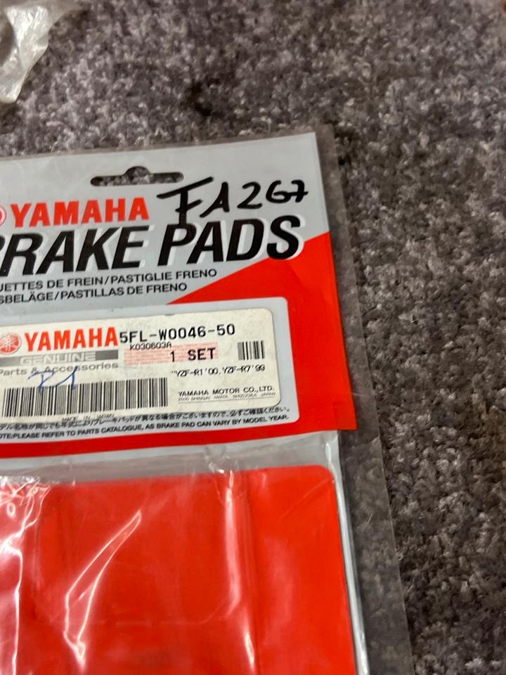 Yamaha R1 00 R7 1999 Bremsbeläge 15€ 5FL-W0046-50