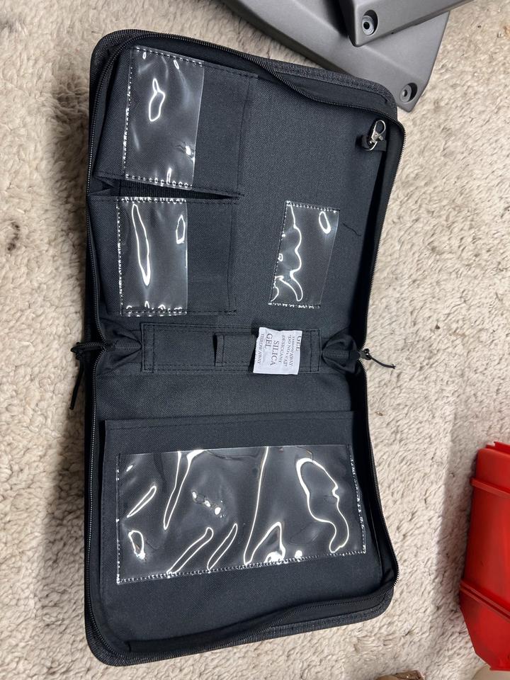 Honda CBR vfr Kundendienst Heft Tasche neu 15€
