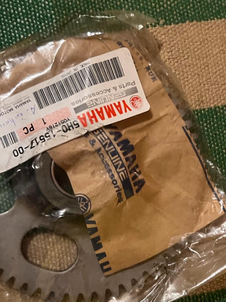 Yamaha TW 125 Zwischenrad 5H0-15517-00 neu