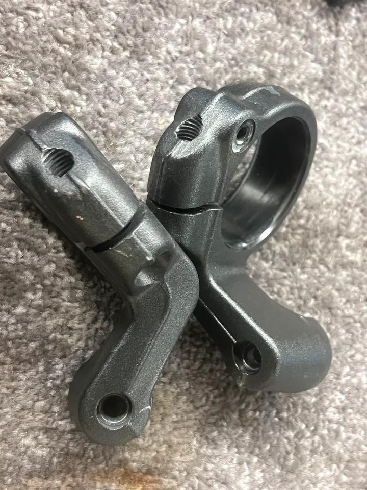 Ktm RC 125 Lenker Halter 30€ zusammen