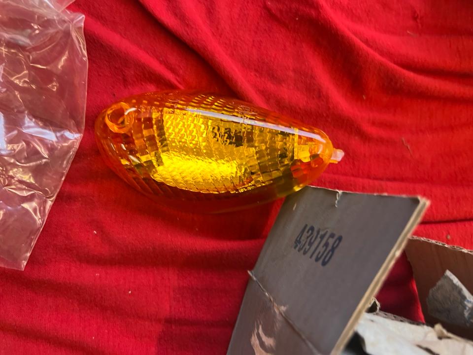 Piaggio nrg 50 Blinker vorne links neu 581008