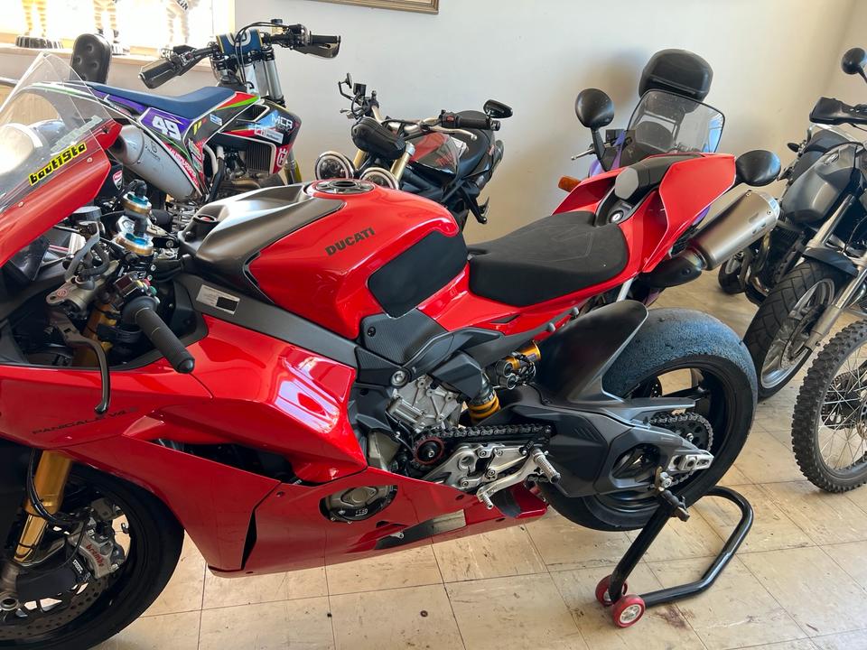 Ducati V4S Panigale barni bautista