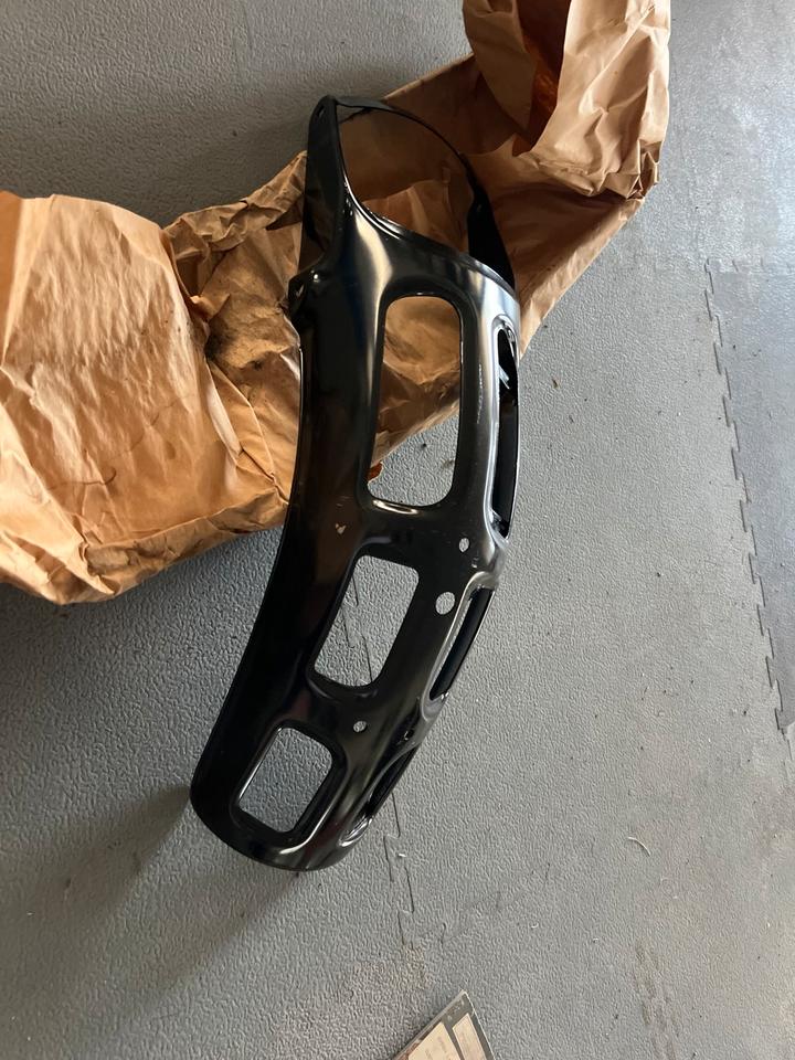 Suzuki DR 500 S innen kotflügl 63120-37401 neu 50€