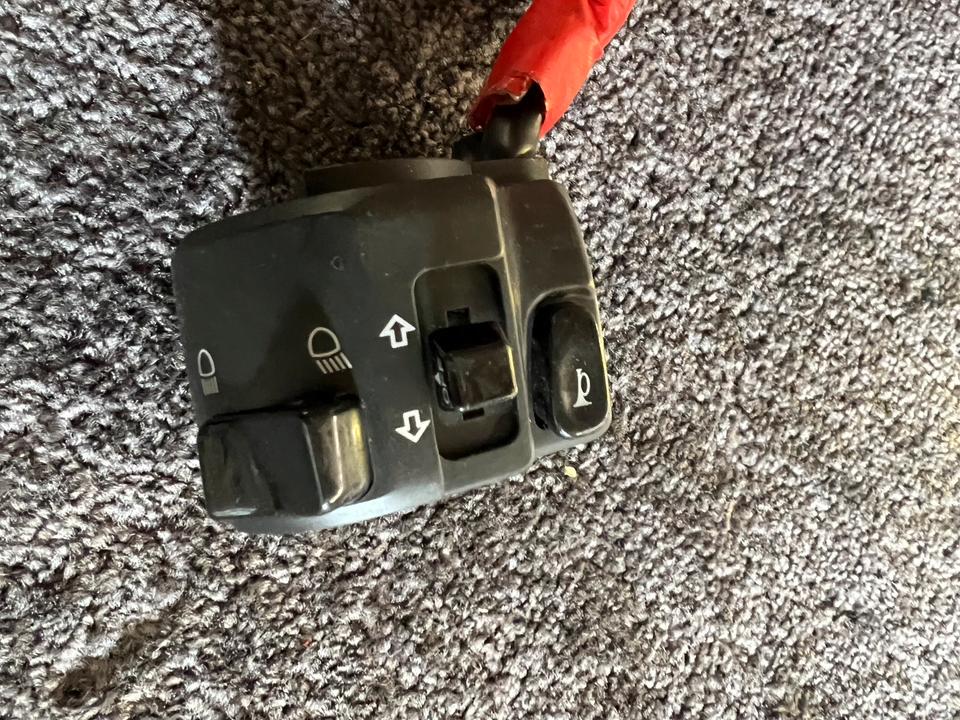 Yamaha R6 Typ rj03 lenkerschalter Licht Schalter je 50€