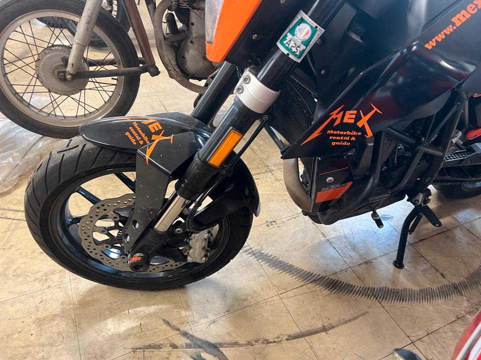 Ktm Duke 690 in Teilen zu verkaufen
