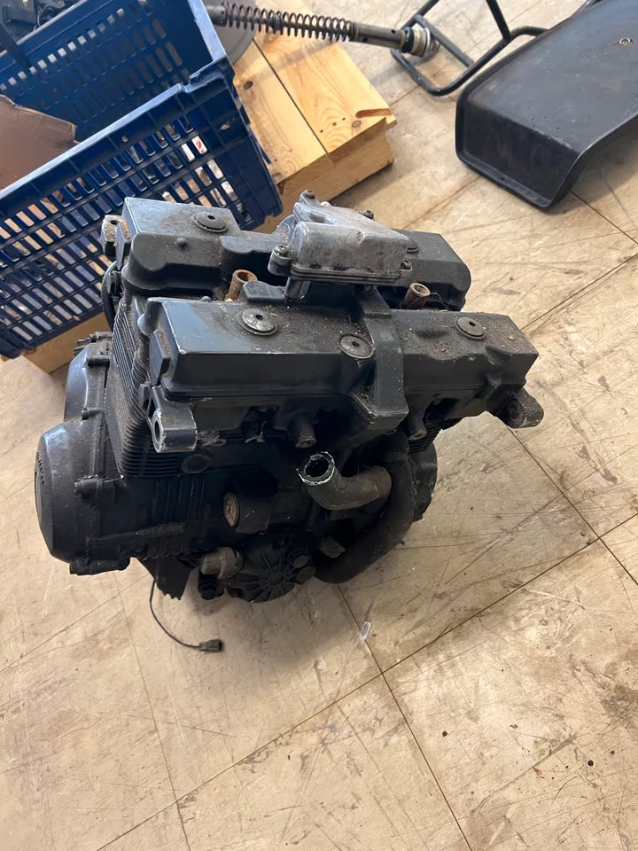 Suzuki GSF 400 Bandit engine (1991-1997)