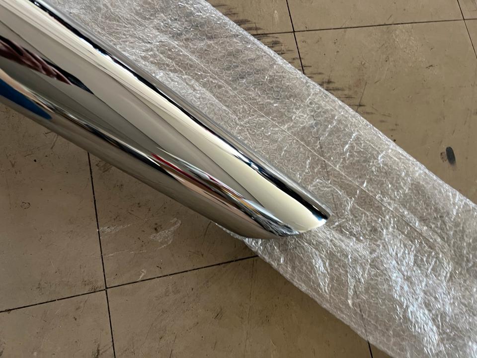 Triumph boneville speedmaster Auspuff links 70€