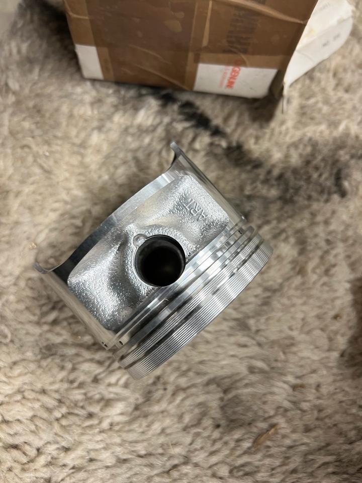 Yamaha XT 500 Kolben 583-11638-02 neu 70€