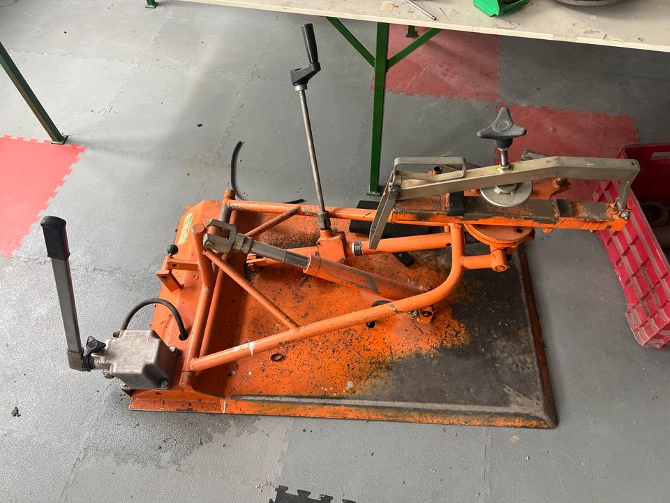 Vespa faro Basso vbb Hebebühne Orginal