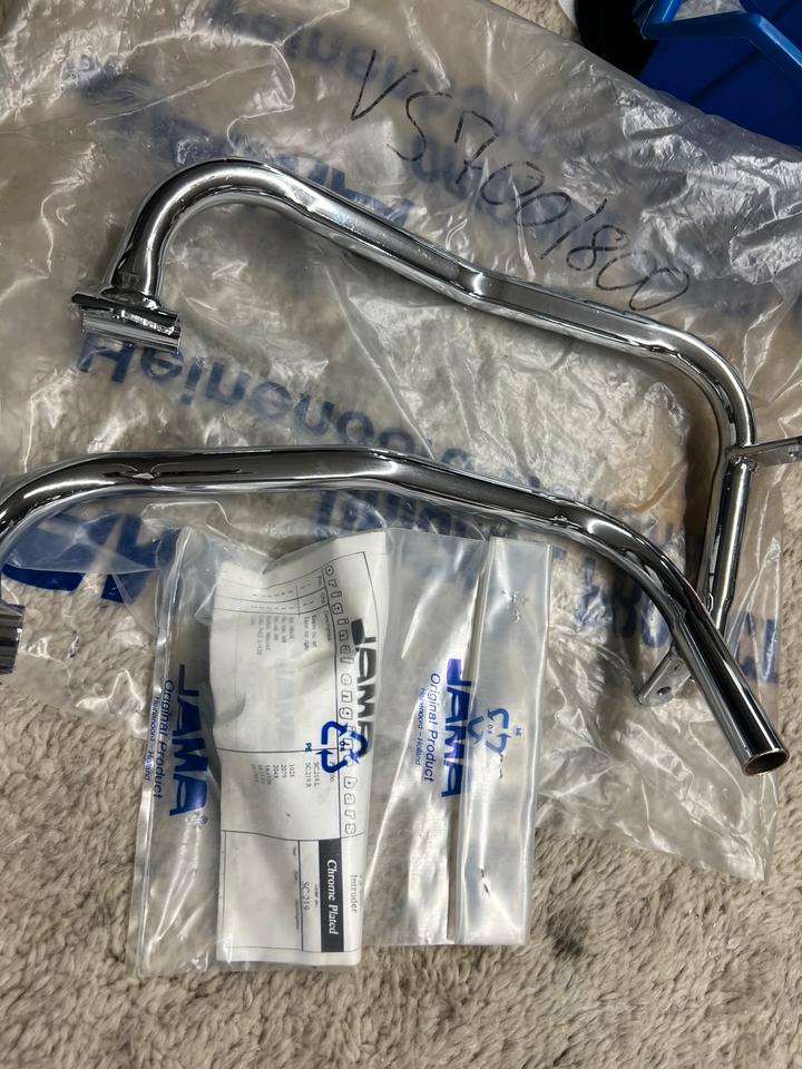 Suzuki VS750 800 intruder Sturz Bügel neu Chrom