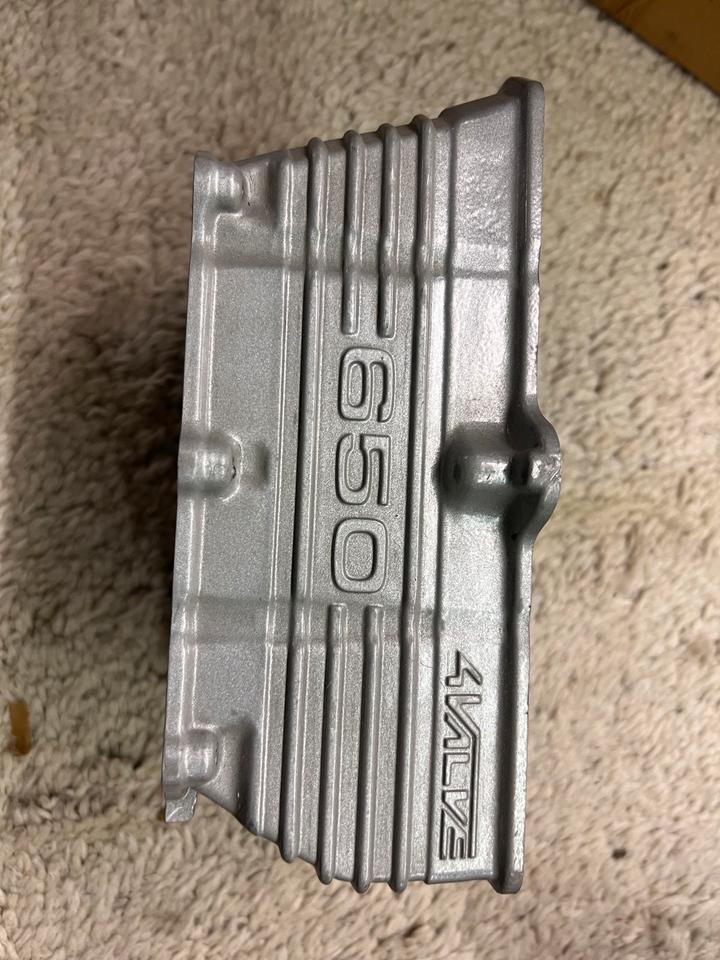 Zylinderkopf Bmw f 650 6223910 110€